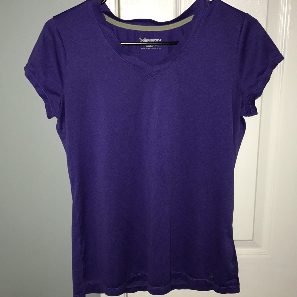 Xersion T-shirt